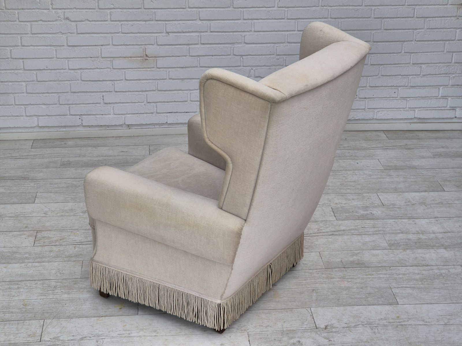 Deense Wingback Fauteuil, Jaren 1970, Goede Staat, Meubelvelours, Essenhout. photo vinterior