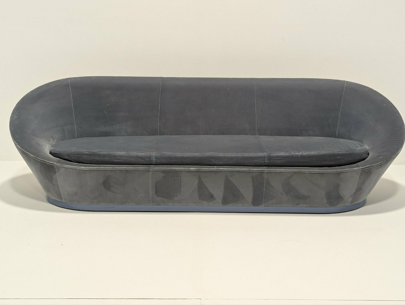 Sé ‘New Life’ Sofa. (2 Available) photo for sale