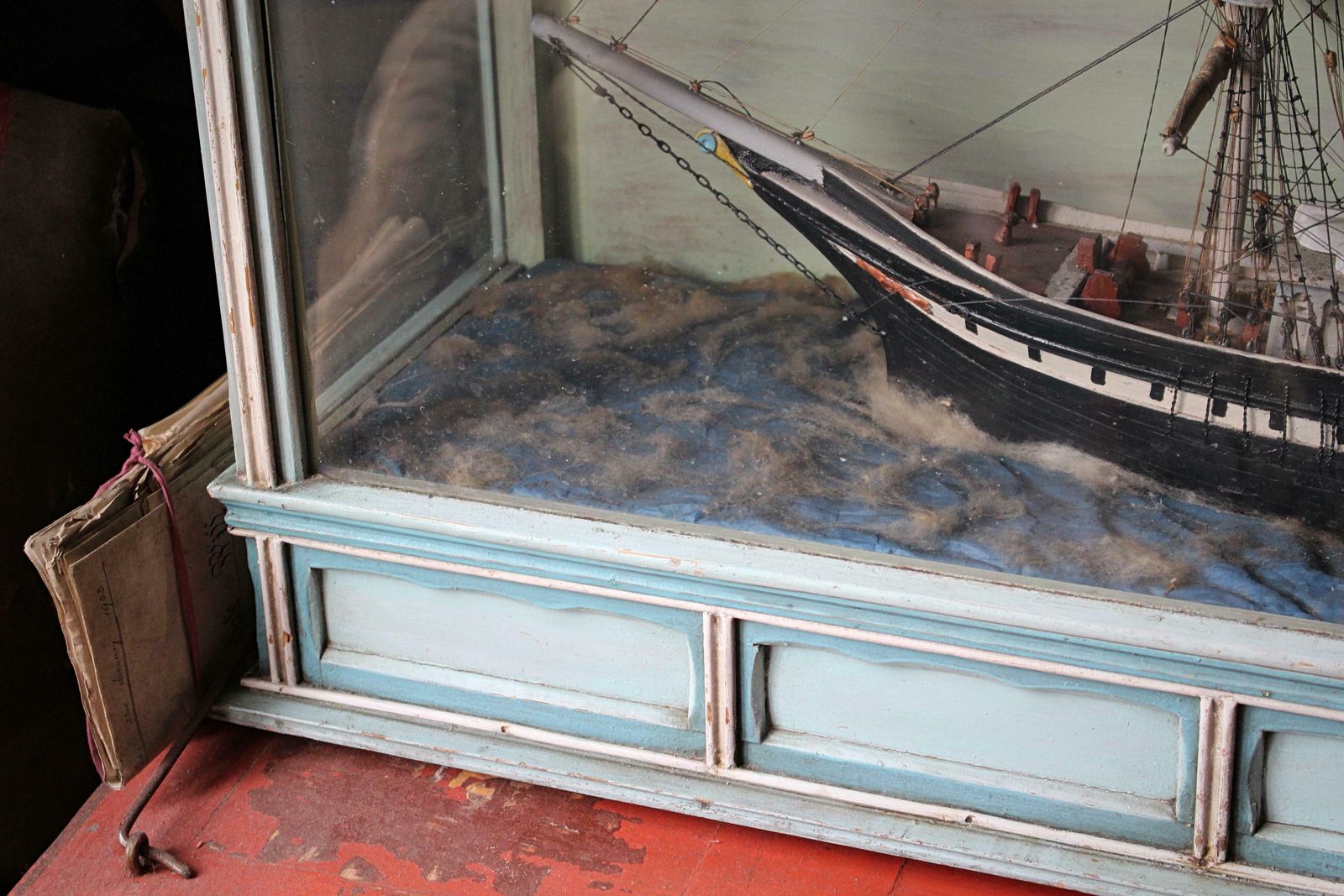 Late 19th Century Cased British Sailing Vessel Folk Art Maritime photo Home Decor