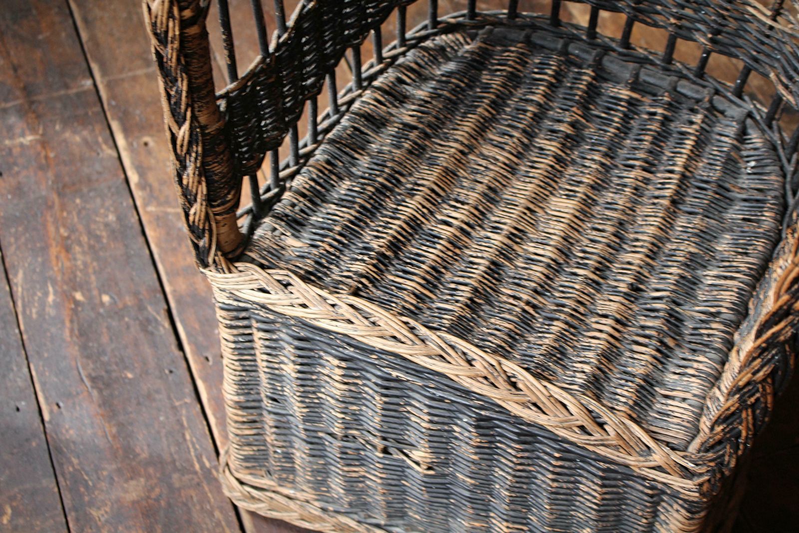 Early 20th C Hooded Porters Wicker Willow Lawn Conservatory Chair Country House photo Garden Furniture