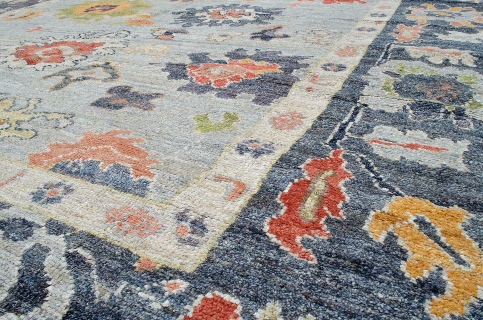 Antique Finished Ushak Carpet 305x250cm photo furniture