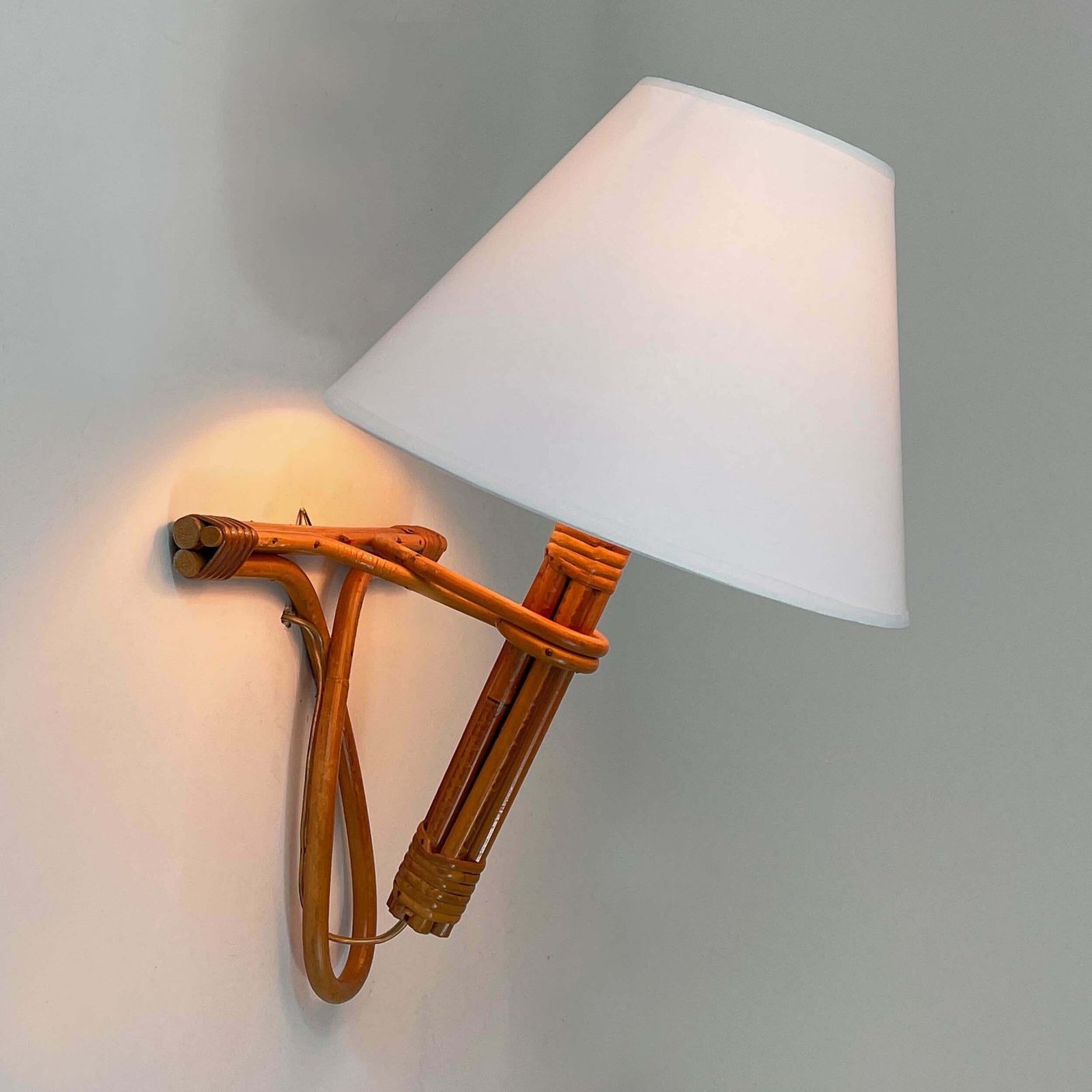 819.0 French Riviera Rattan Bamboo And Wicker Sconce, Louis Sognot, France 1960s photo