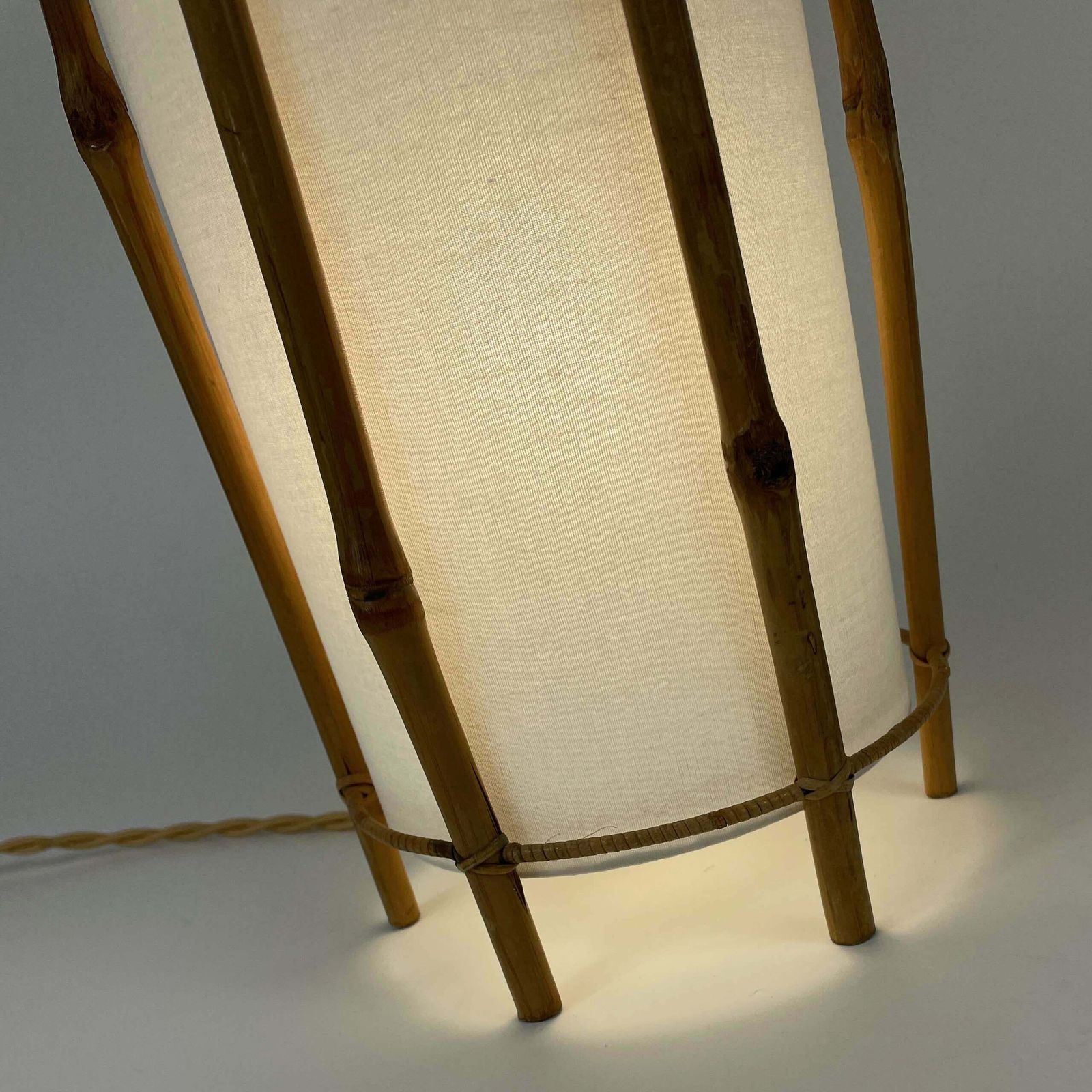 Bamboo & White Linen Table Lamp By Louis Sognot, France 1950s photo vinterior