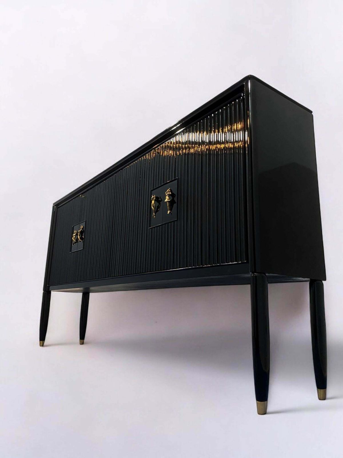 Italian Mid Century Black Lacquered Sideboard By Osvaldo Borsani, 1950s photo vintage