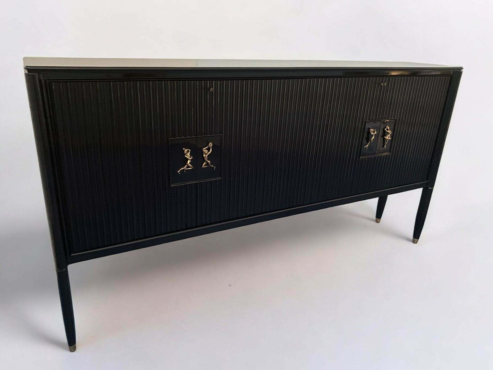25862.0 Italian Mid Century Black Lacquered Sideboard By Osvaldo Borsani, 1950s photo