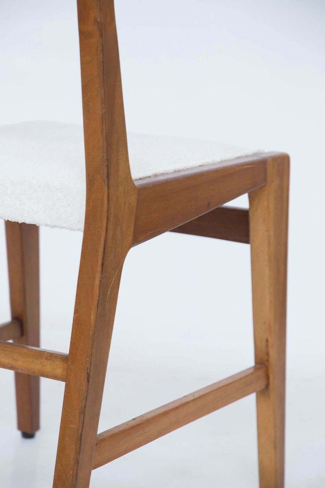 Furniture Bbpr Attr. To Set Of 12 Wooden Mid Century Chairs In Bouclé photo