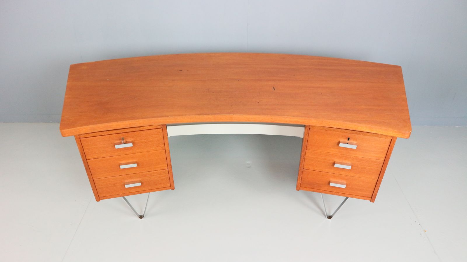 Cees Braakman Boomerang Desk With Triangle Legs For Pastoe, Dutch Design, 1950s photo furniture