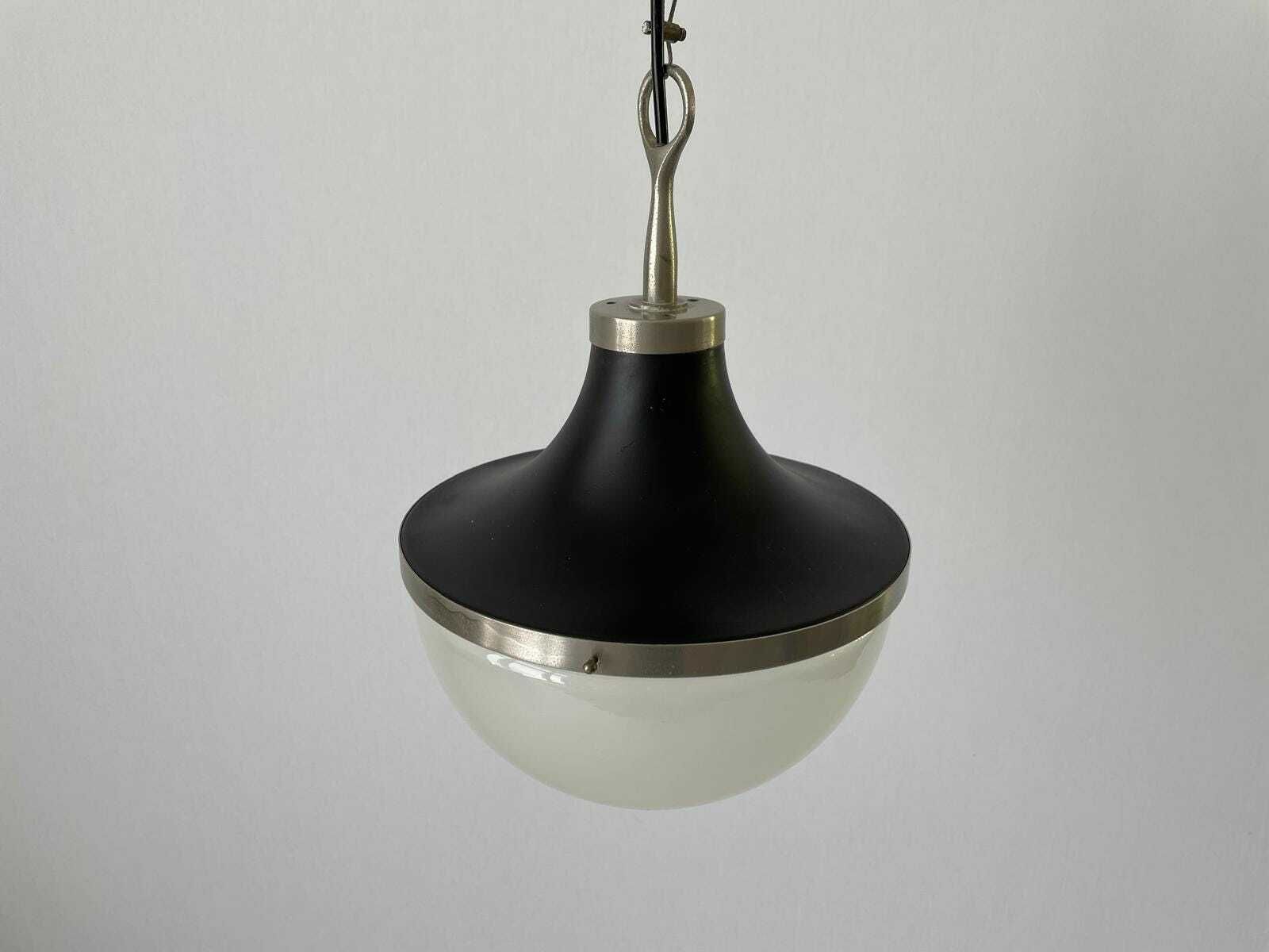 Picaro Suspension Light By Sergio Mazza For Artemide, 1960s, Italy photo vintage