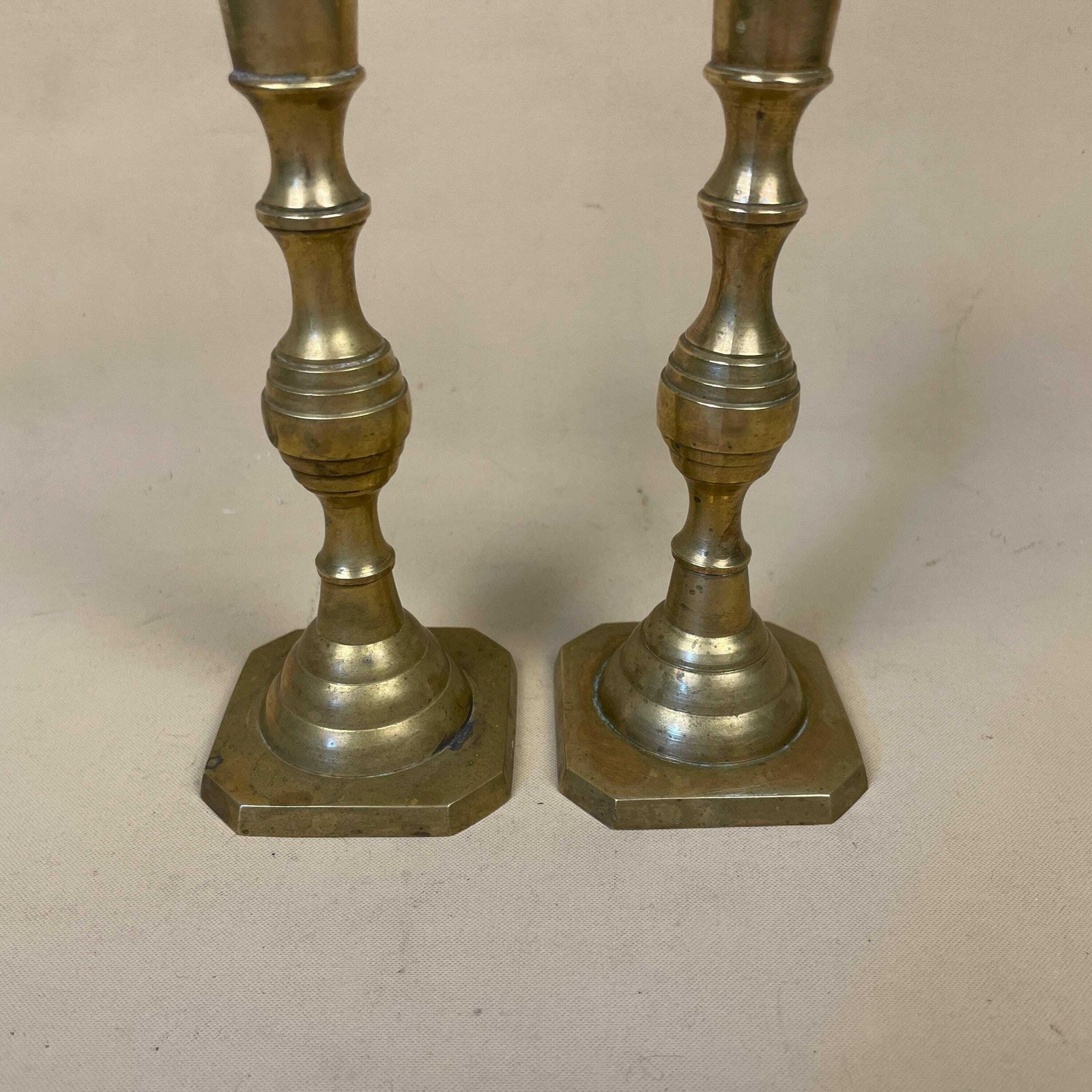 Antique Matching Pair Of Gold Brass Metal Candlestick Candle Stick Vintage Column Taper Dinner Candlesticks Square Base Column Pillar photo Home Decor