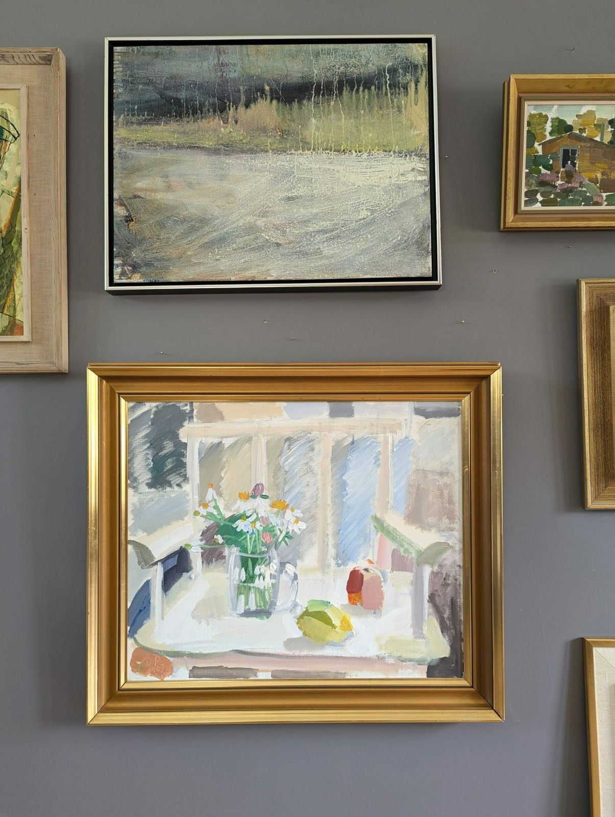 photo vinterior Still Life With White Chair Oil Painting