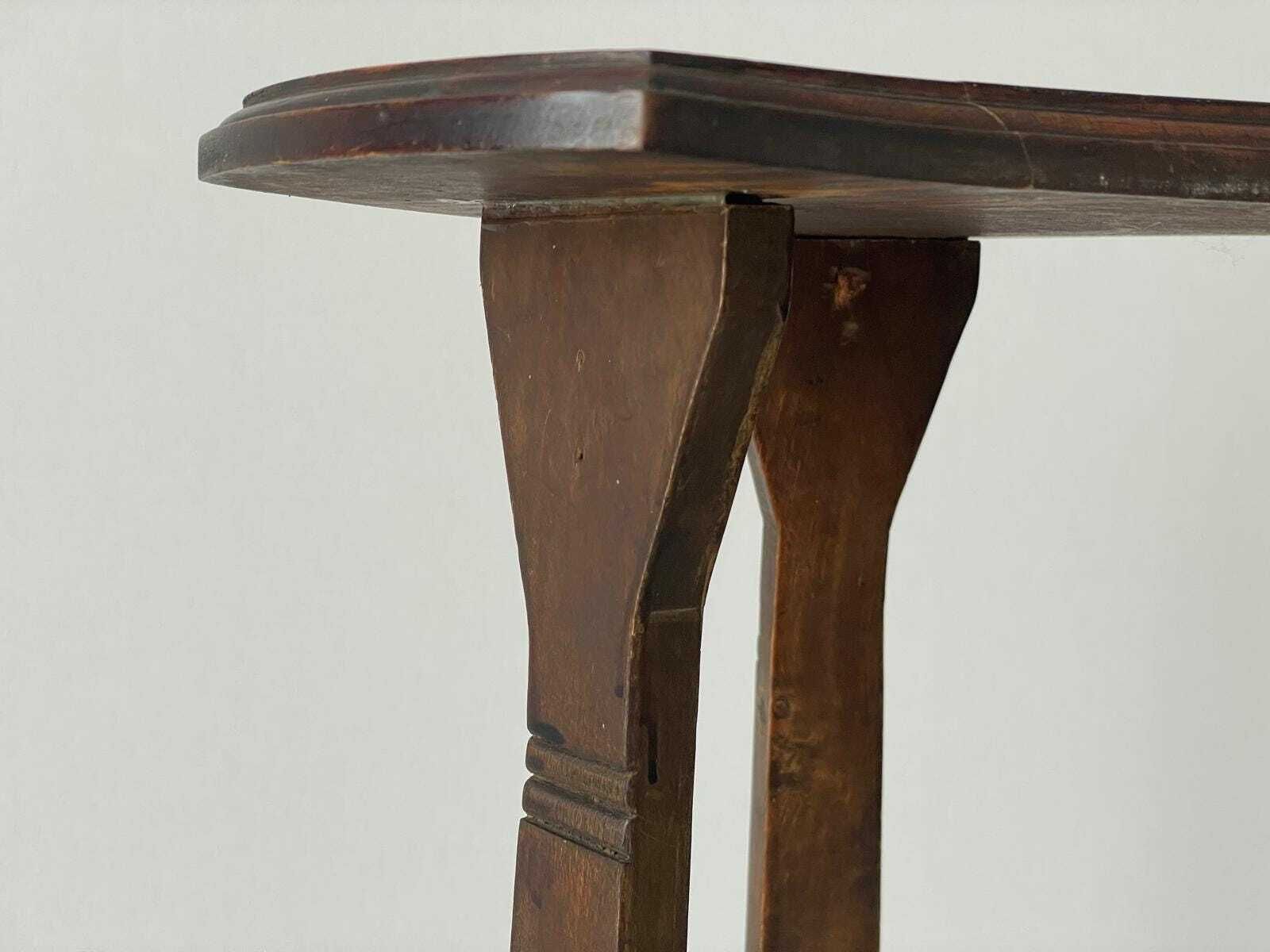 photo furniture Triangle Top Wood Flower Or Sculpture Stand, 1960s, Germany