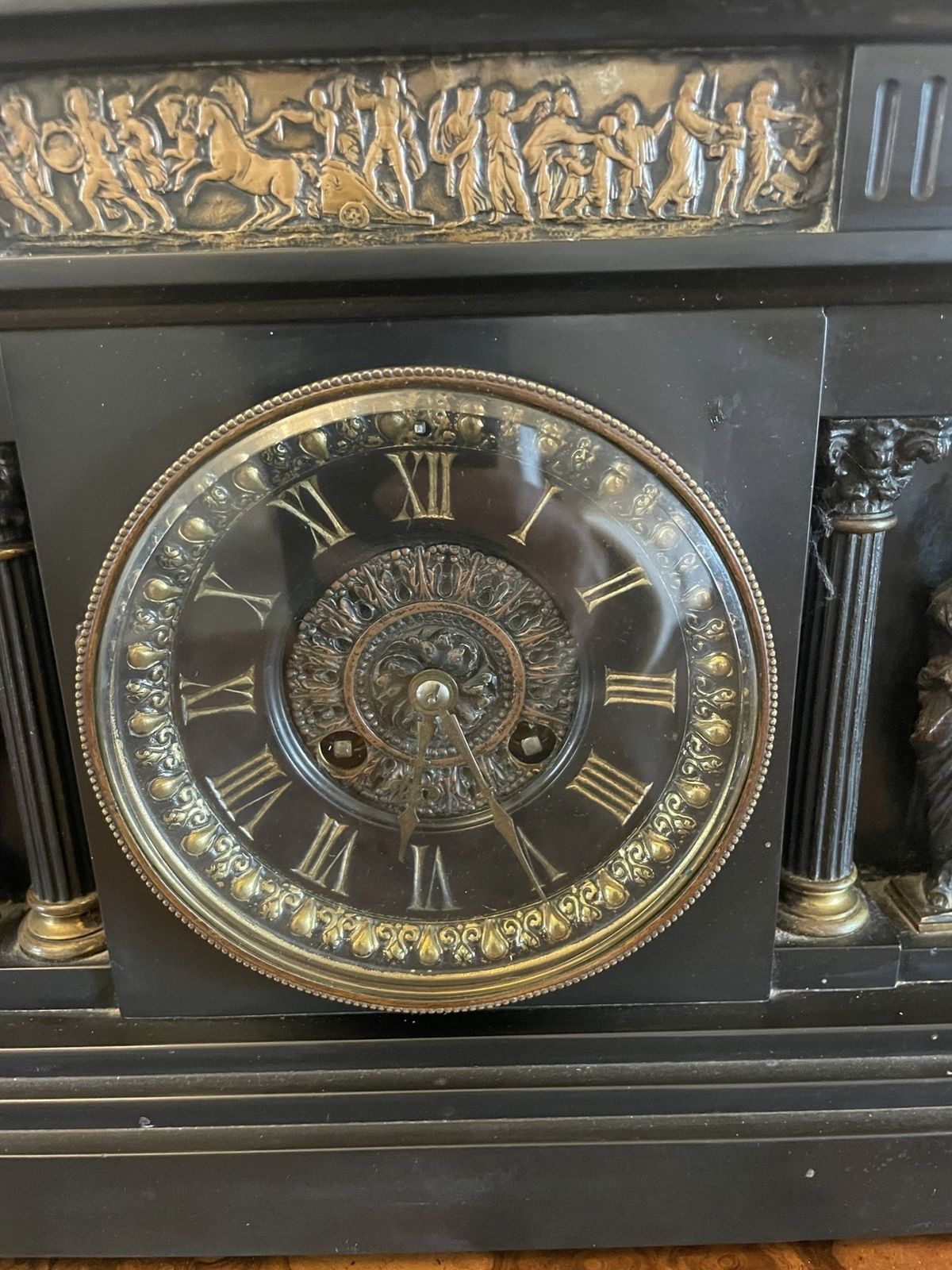 Superb Quality Antique 19th Century Marble Mantle Clock photo vinterior