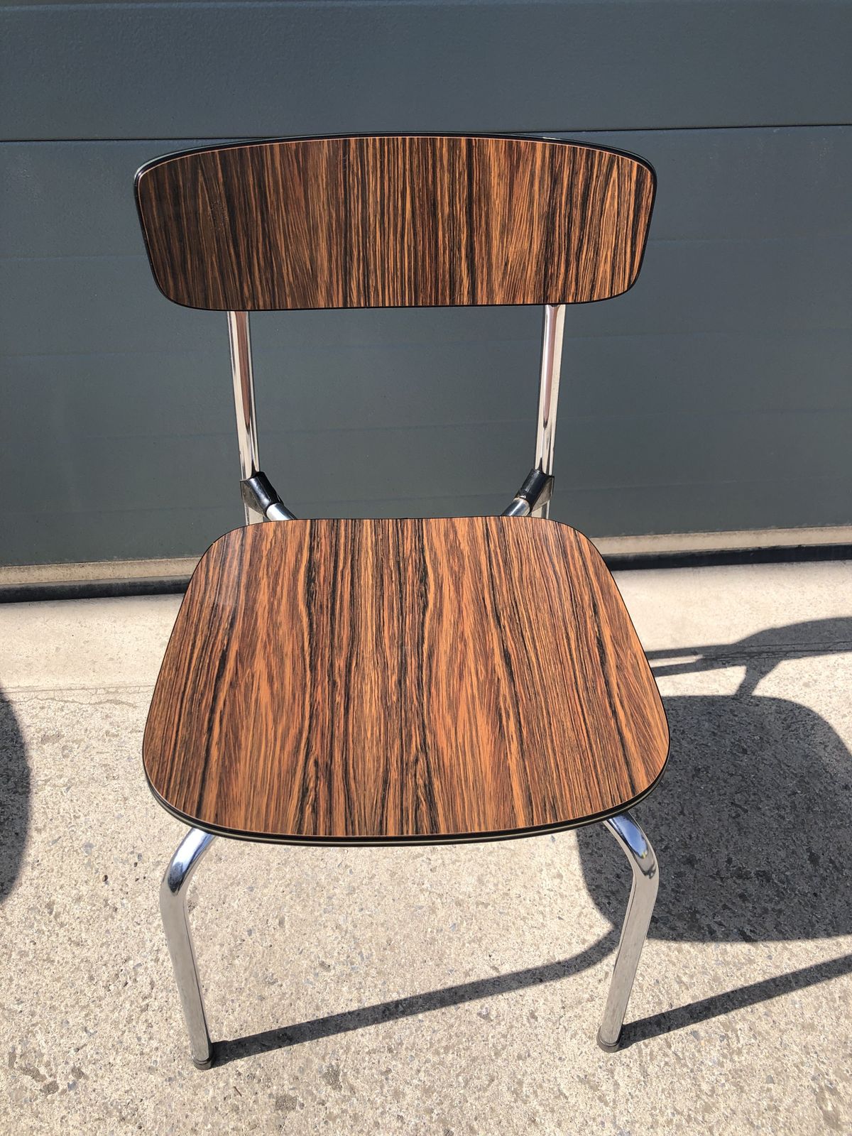 photo furniture A Set Of Four Retro Formica Dining Chairs