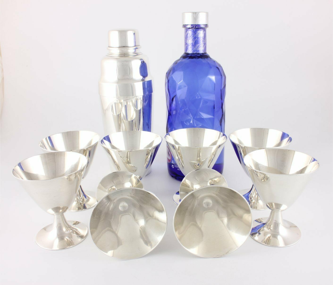 Christofle Silver Plate Art Deco Cocktail Shaker & 8 Goblet Glasses Set. photo vintage