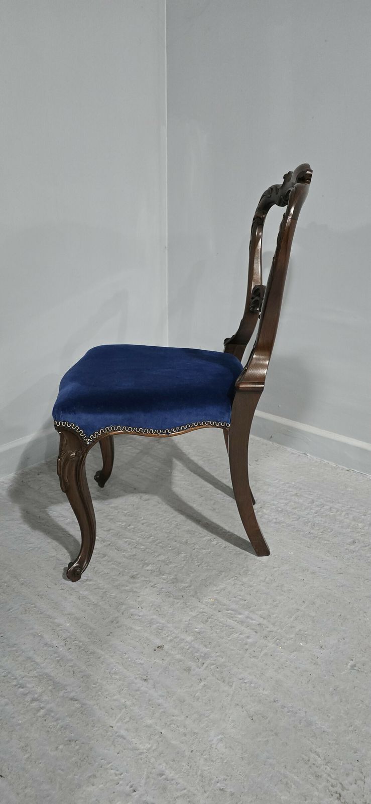 Wonderful Victorian Rosewood  Chair photo for sale