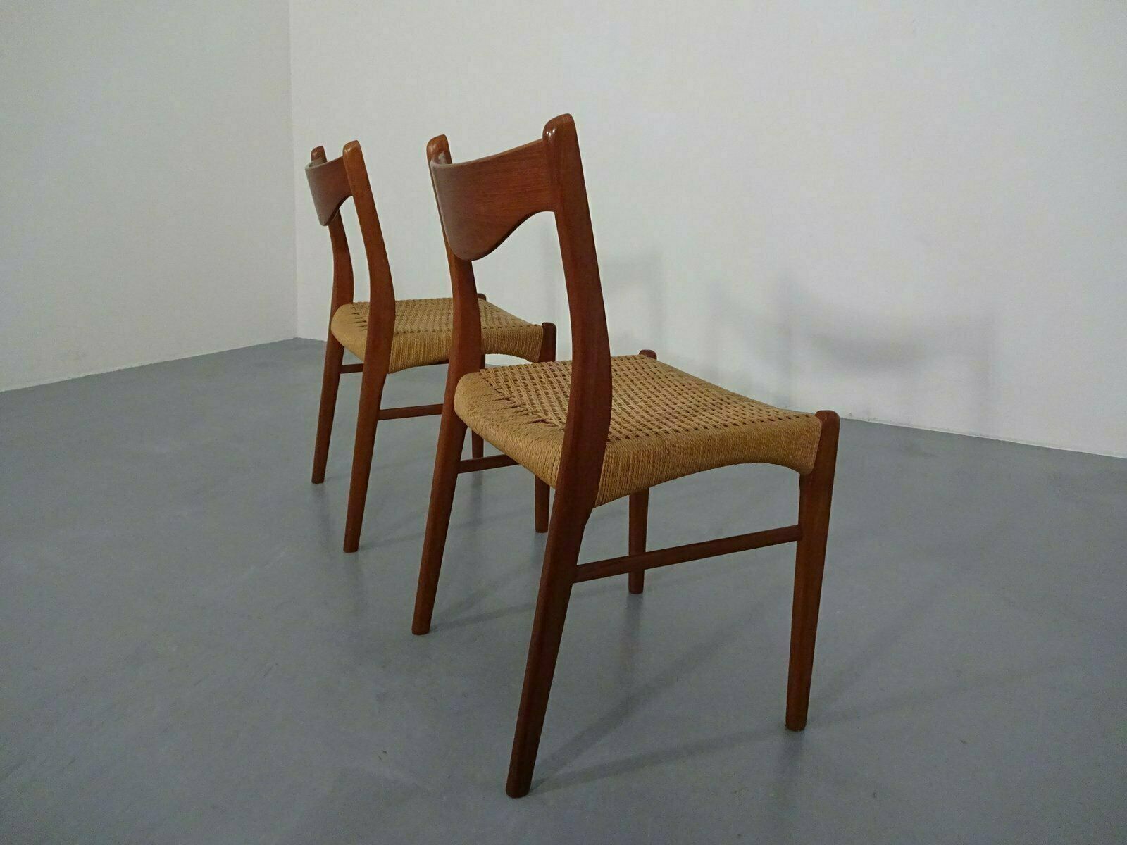 Furniture Teak & Paper Cord Dining Chairs By Ejner Larsen For Glyngore Stolefabrik, 1960s, Set Of 2 photo