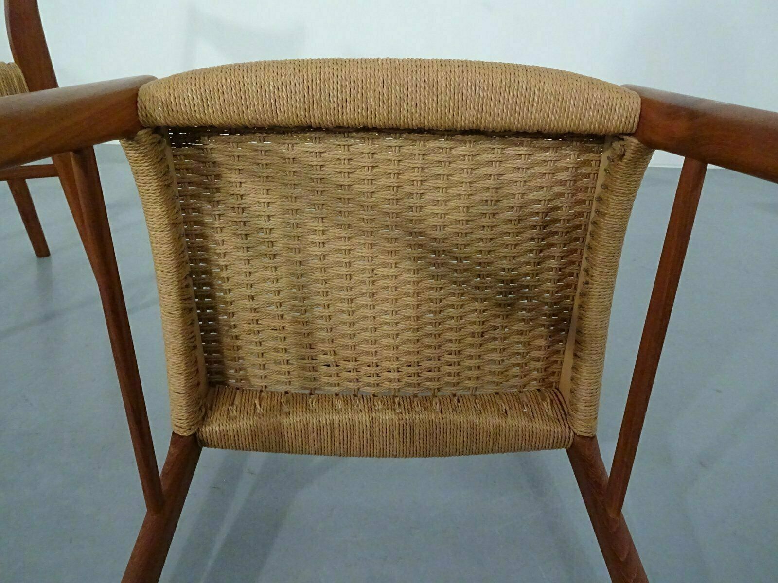 photo vintage Teak & Paper Cord Dining Chairs By Ejner Larsen For Glyngore Stolefabrik, 1960s, Set Of 2