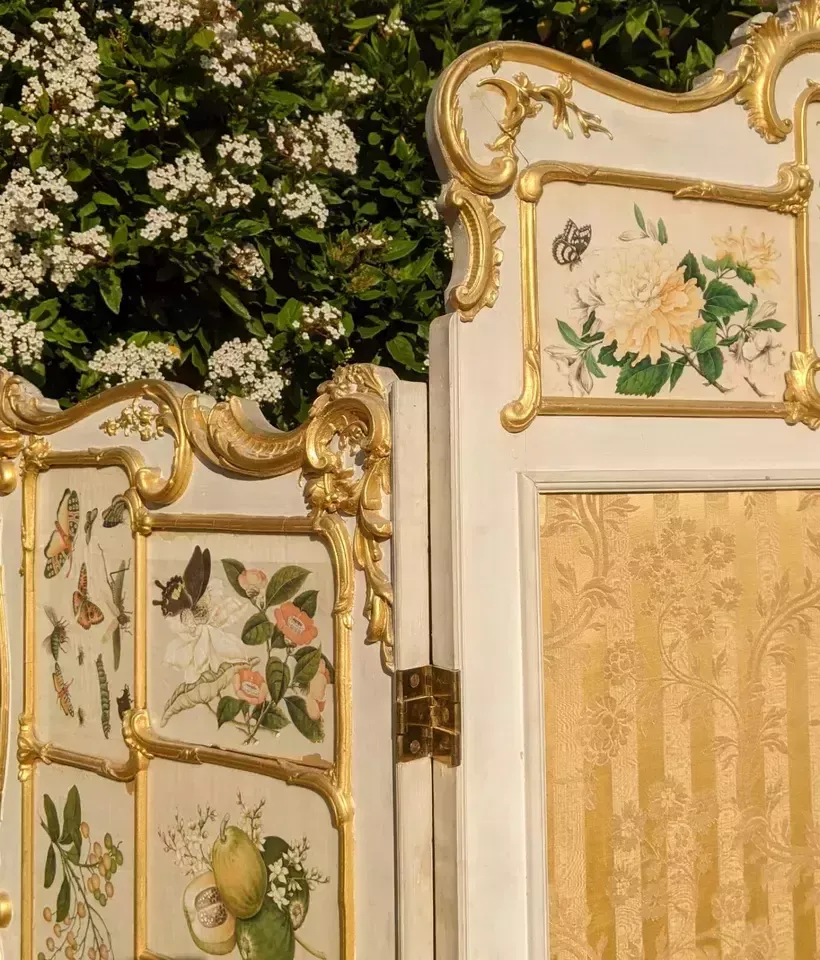 photo for sale Superb Hand Painted Gilt Wood Dressing Screen With Chinese Paintings