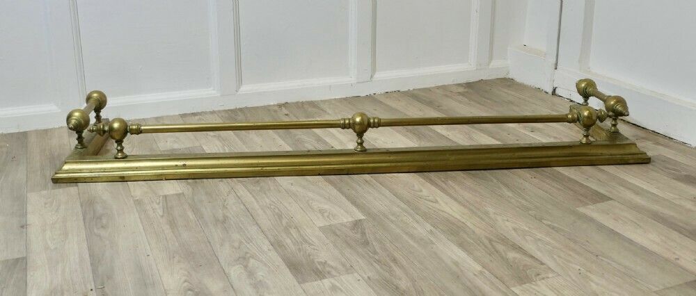 Beautiful Large Victorian Brass Fender