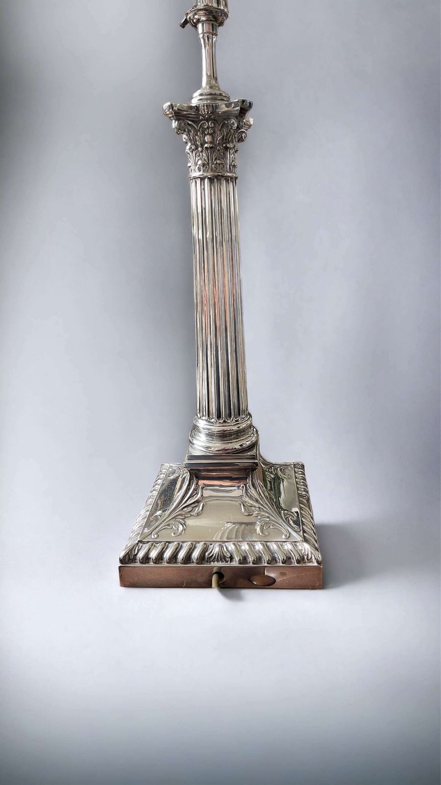19th Century Silver Plated Corinthian Column Table Lamp photo 495.0
