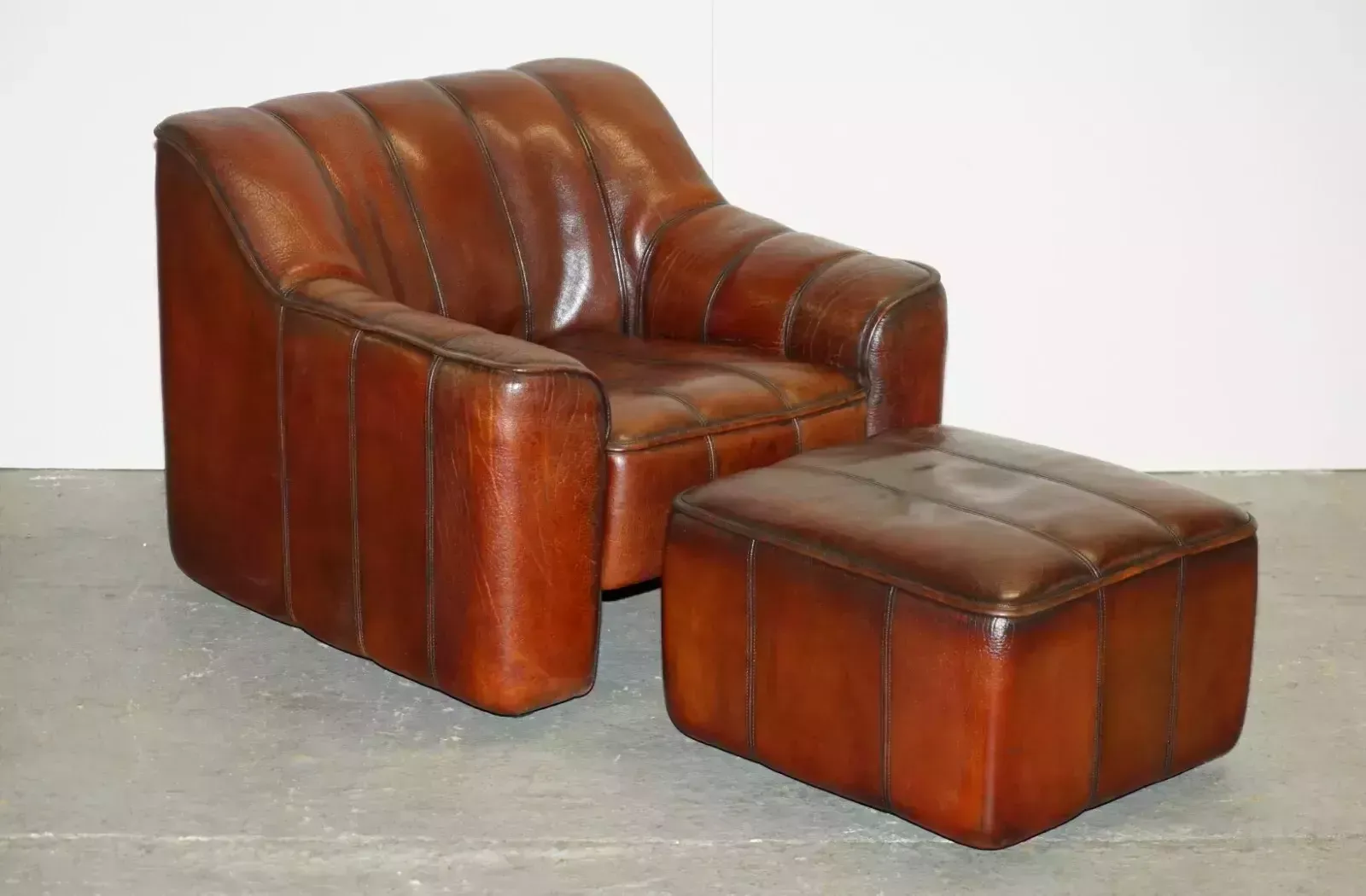 Cir 1960's De Sede Ds 44 Reclining Brown Buffalo Neck Leather Armchair & Ottoman