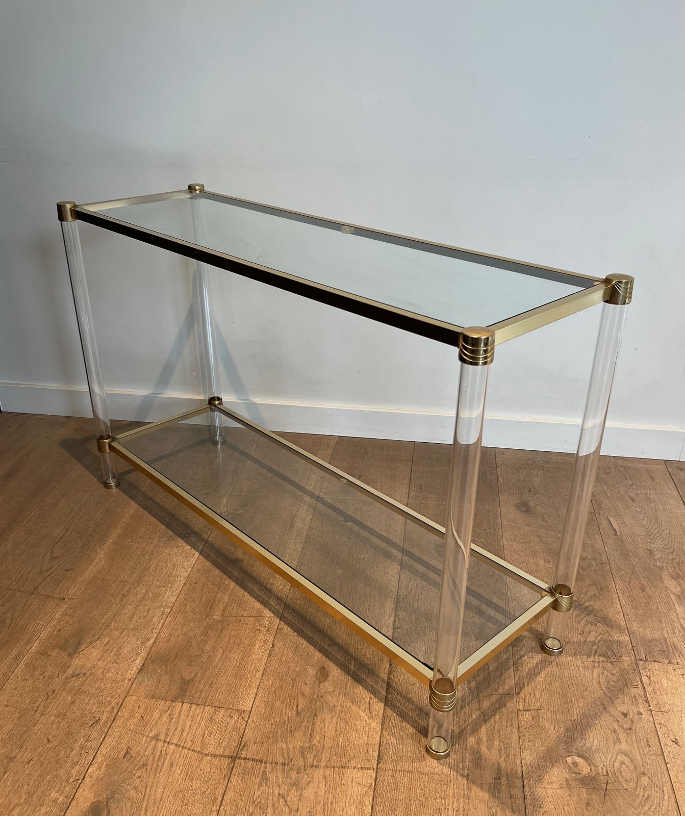 photo vintage Console In Plexiglass And Golden Metal. Circa 1970