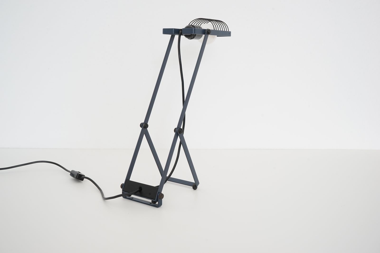 Sintesi Desk Lamp Designed By Ernesto Gismondi In The 1970's photo vinterior