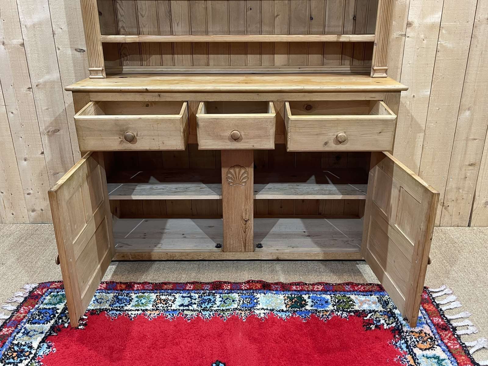 1780.0 English Fir Dresser From The 1950s photo