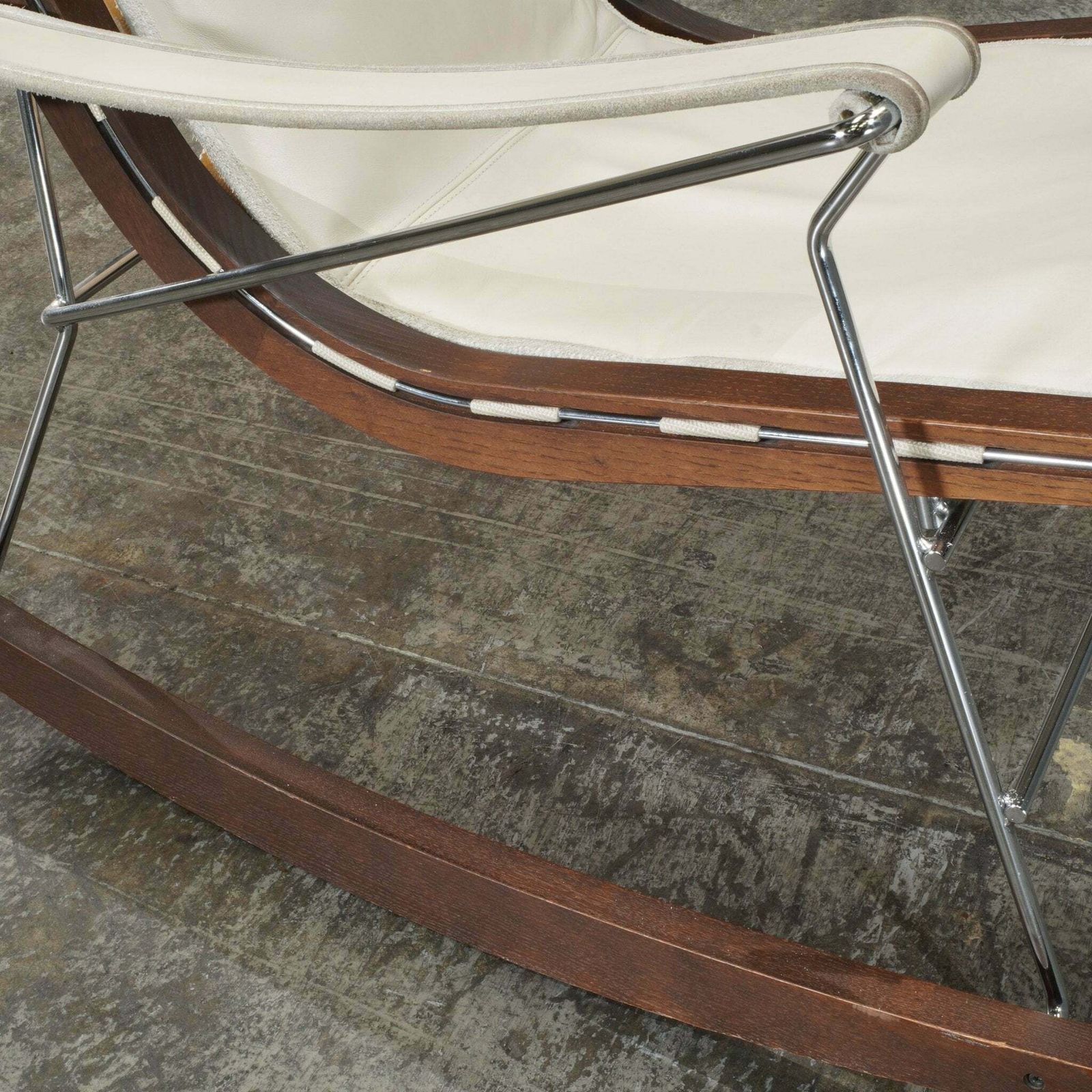 photo furniture B&B Italia J.J. Rocking Chair By Antonio Citterio