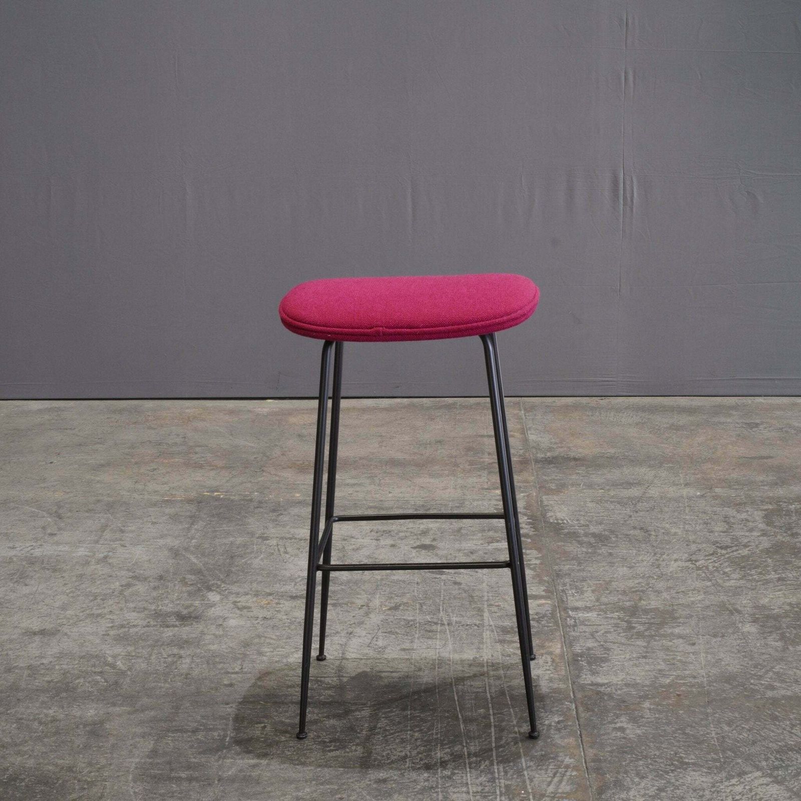 Gubi Beetle Bar Chair By Gamfratesi Upholstered By Kvadrat photo furniture