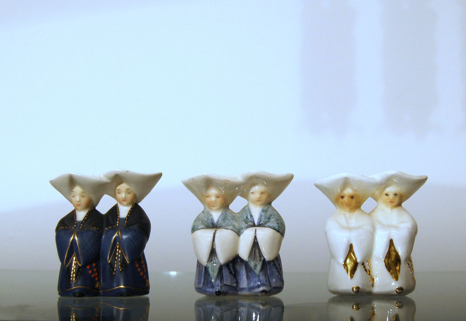 Set Of Three Ceramics Lenci Turin   Mod. " Monachelle " photo furniture
