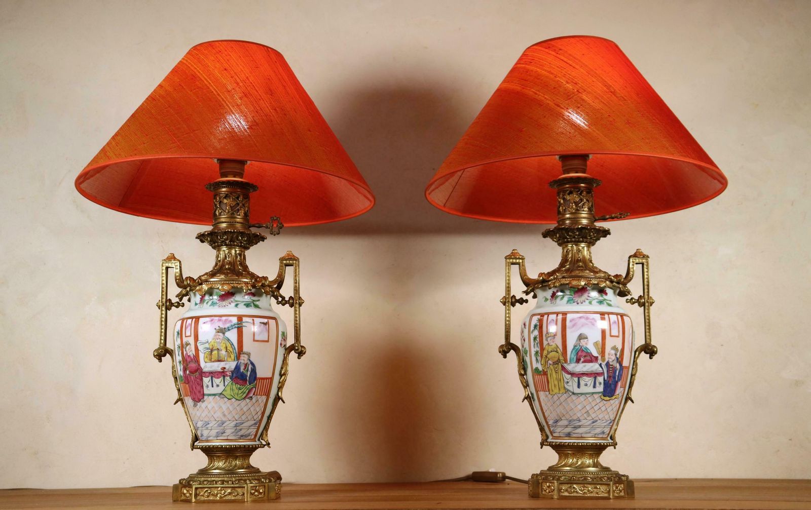A Nice Pair Of Late 19th Century Gilt Bronze Mounted Chinese Canton Famille Rose Porcelain Vase Table Lamps, Gilt Bronze Mounts (St.189) photo furniture