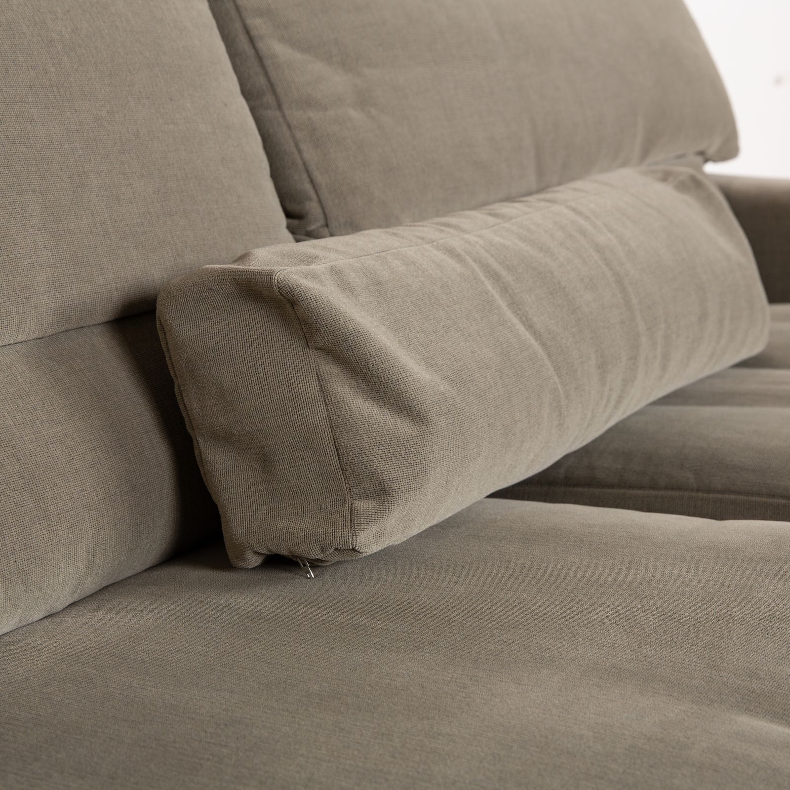 Canapé 2 places WK Wohnen WK 663 en tissu gris-vert photo Mobilier