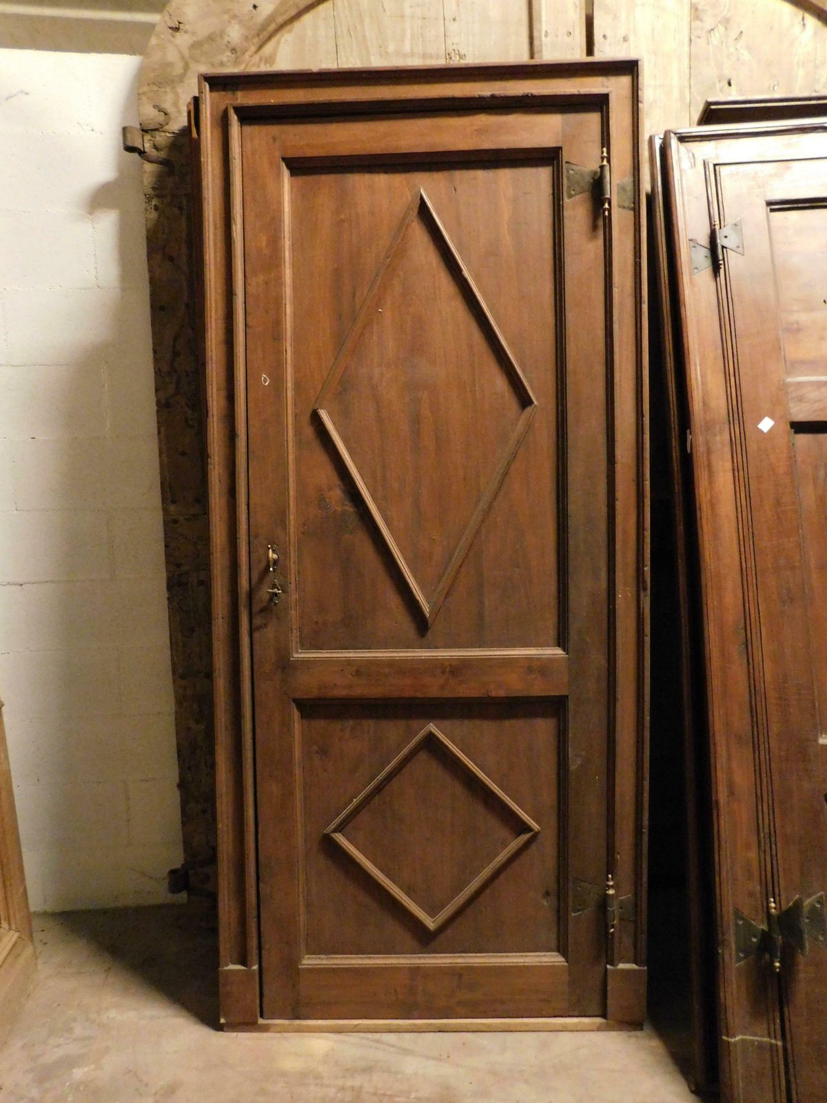 Set Of 3 Poplar Wood Doors With Carved Diamond, Complete With Frame, Italy photo furniture