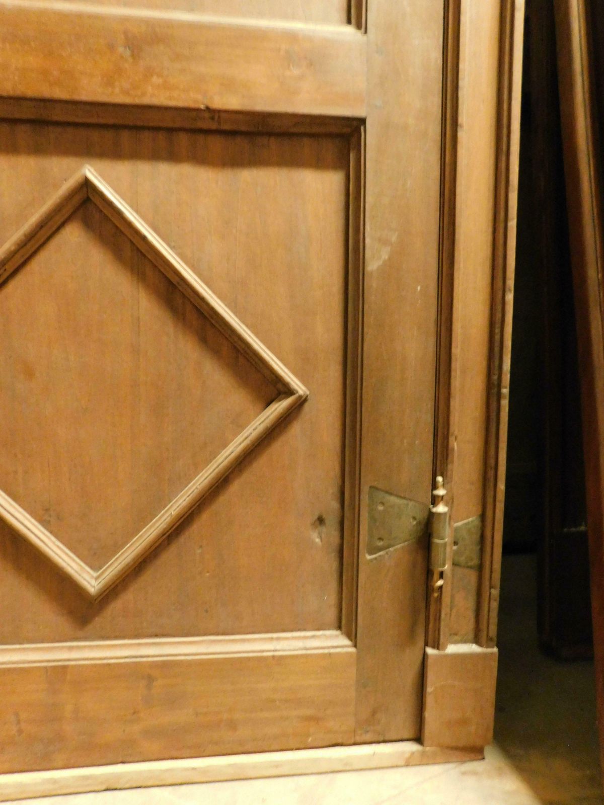 Set Of 3 Poplar Wood Doors With Carved Diamond, Complete With Frame, Italy photo buy