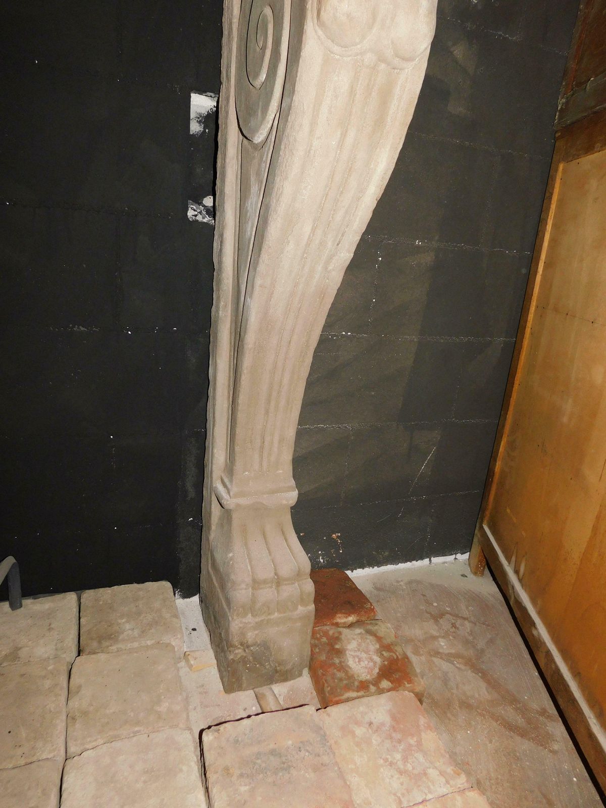 photo furniture Majestic Monumental Fireplace In Pietra Serena, Carved In All Parts, Italy