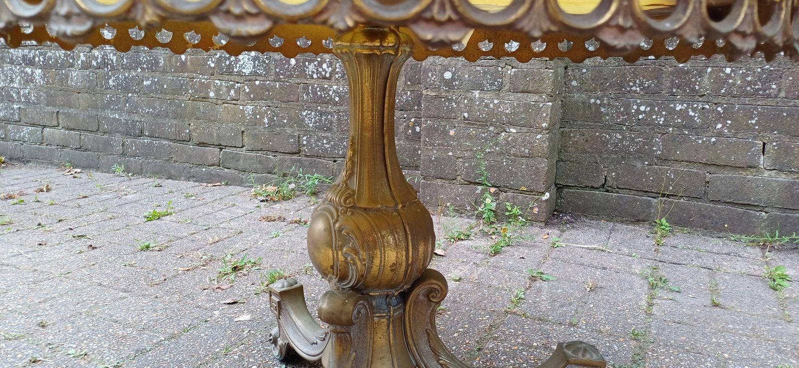 Imposing And Ostentatious Large Onyx And Brass Mid Century 60s Coffee Table photo 595.0