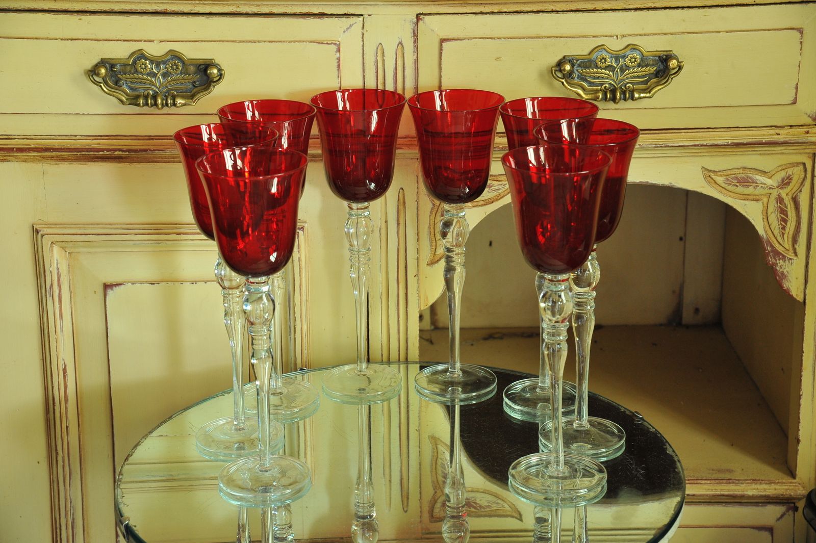 A Luxury Set Of Eight Extremely Large Vintage Ruby Red Wine Glasses photo 200.0