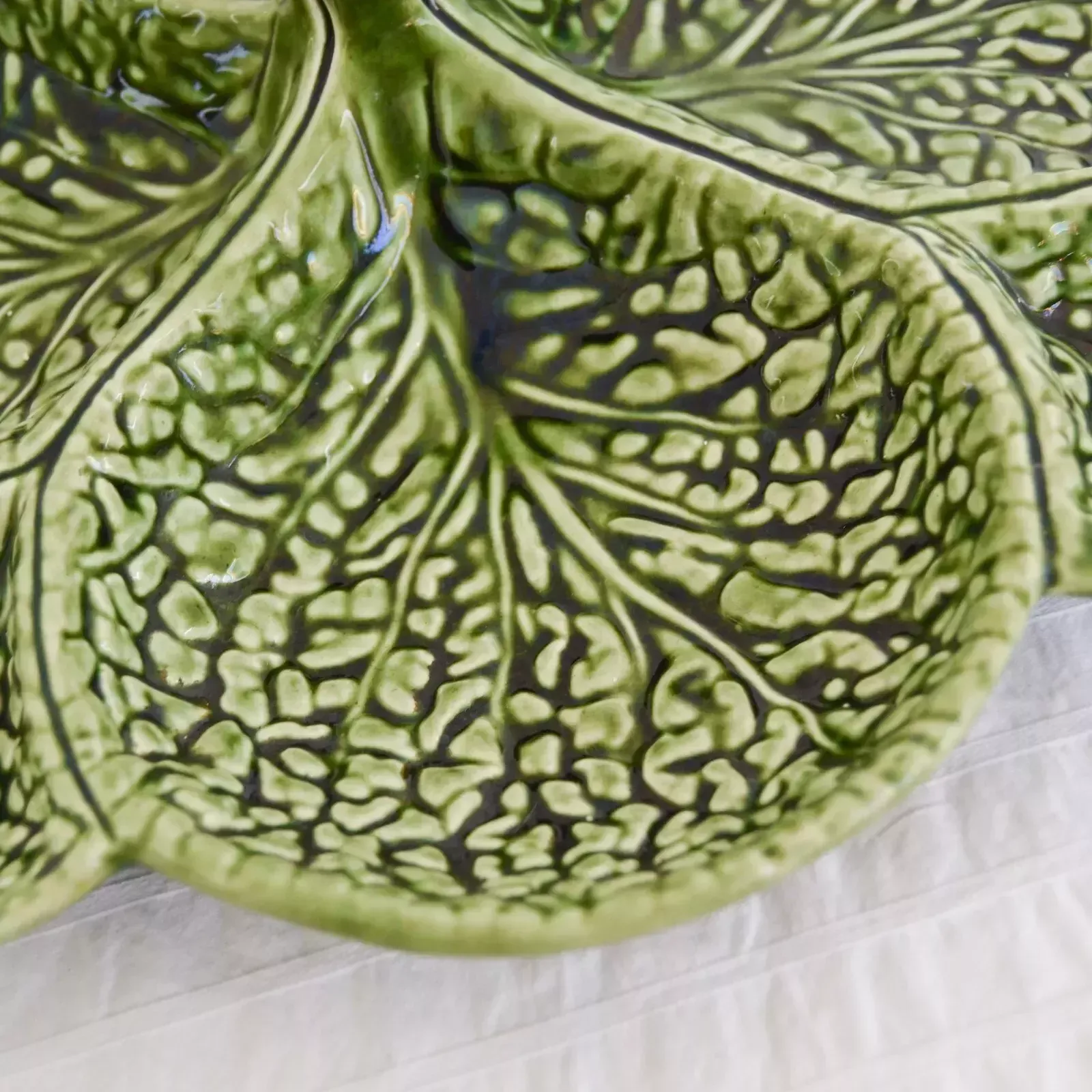 Subtil John Buck Majolica Green Cabbage Leaf Serving Plate Portuguese Pottery photo 60.0