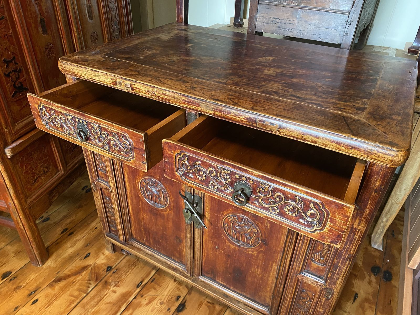 Elmwood Wedding Cabinet, 19th Century photo 450.0