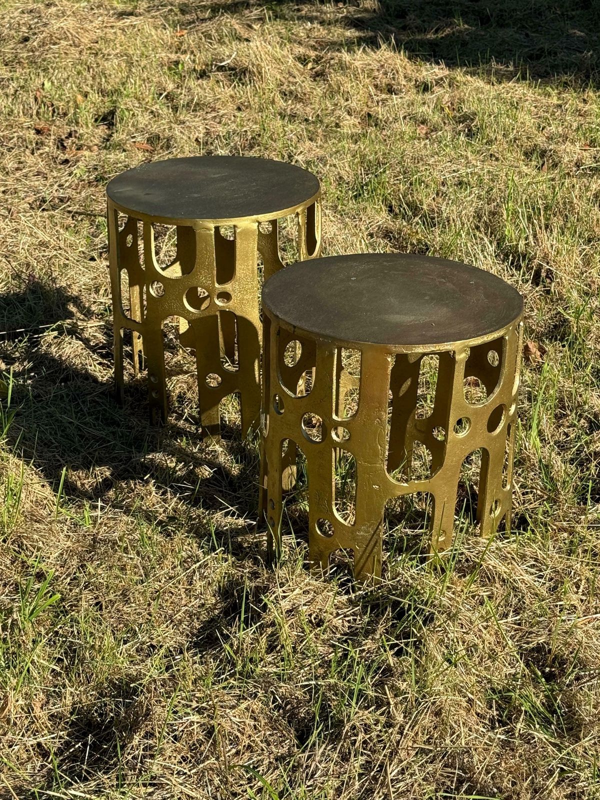 Mid Century Modern Brutalist Hollywood Regency Pair Of Gilt Metal Side Tables photo Furniture