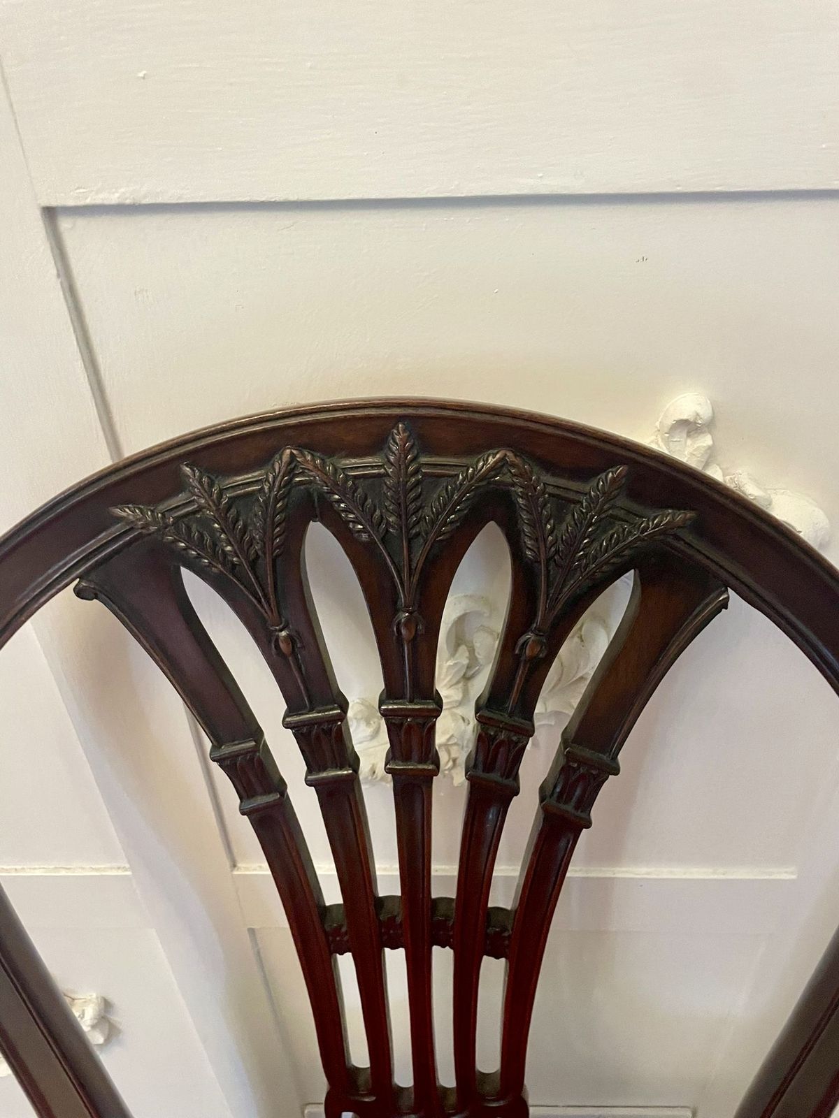Outstanding Quality Set Of 4 Antique 19th Century Carved Mahogany Dining Chairs photo 2595.0
