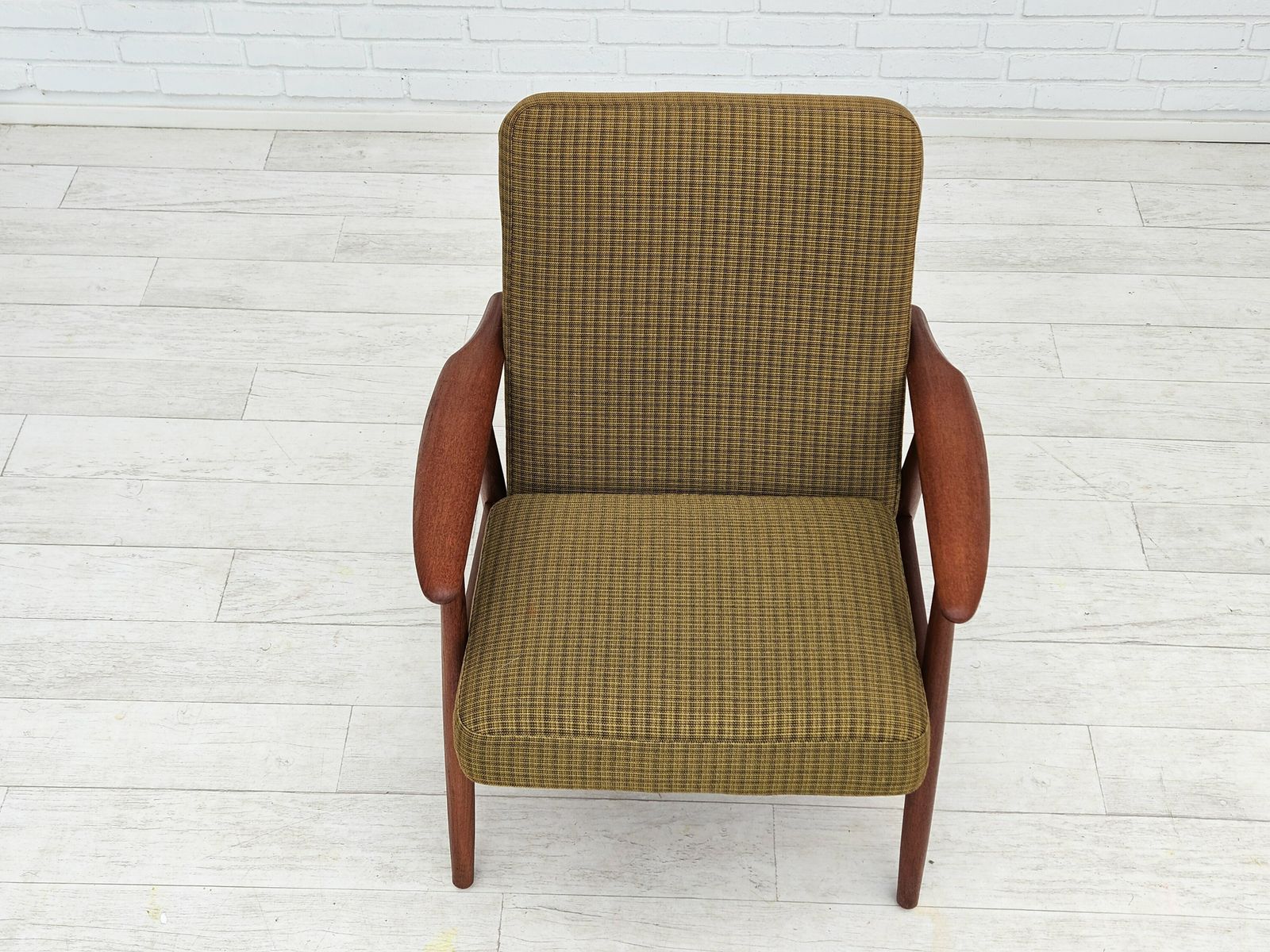 Deense Teakhouten Fauteuil, Ca. Jaren 1970, Groene Meubelstof, Goede Staat. photo furniture