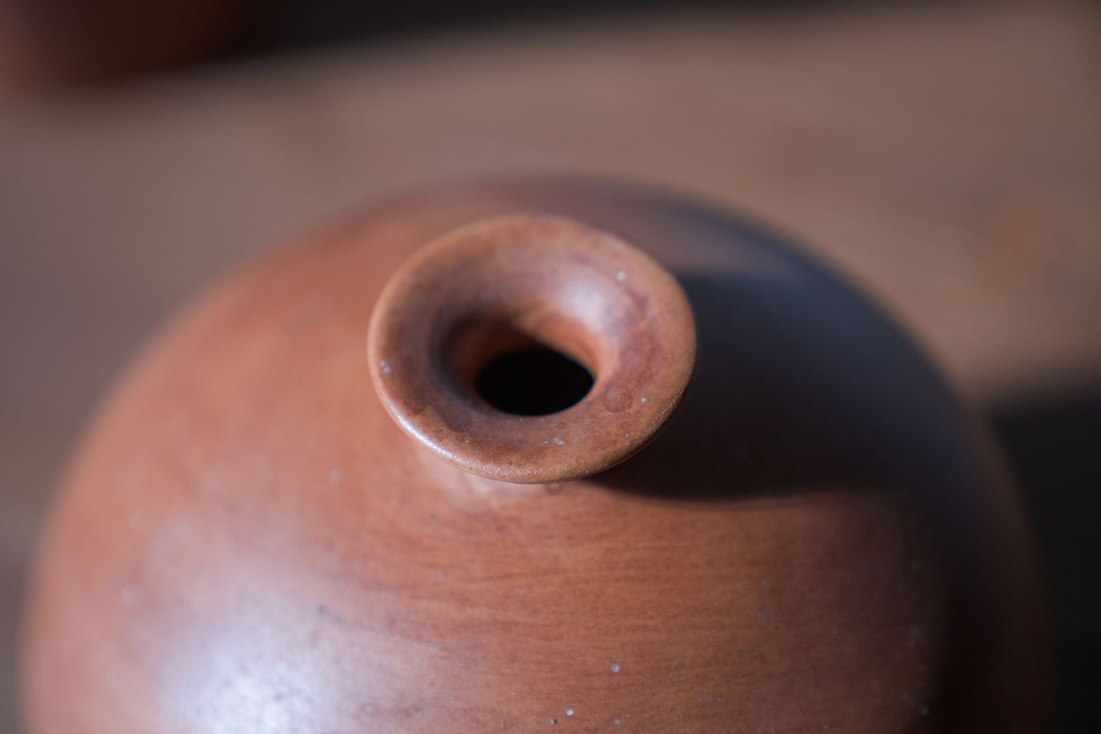 Pair Of 1980s 90s Terracotta Vases – Minimalist Organic Shapes photo Home Decor