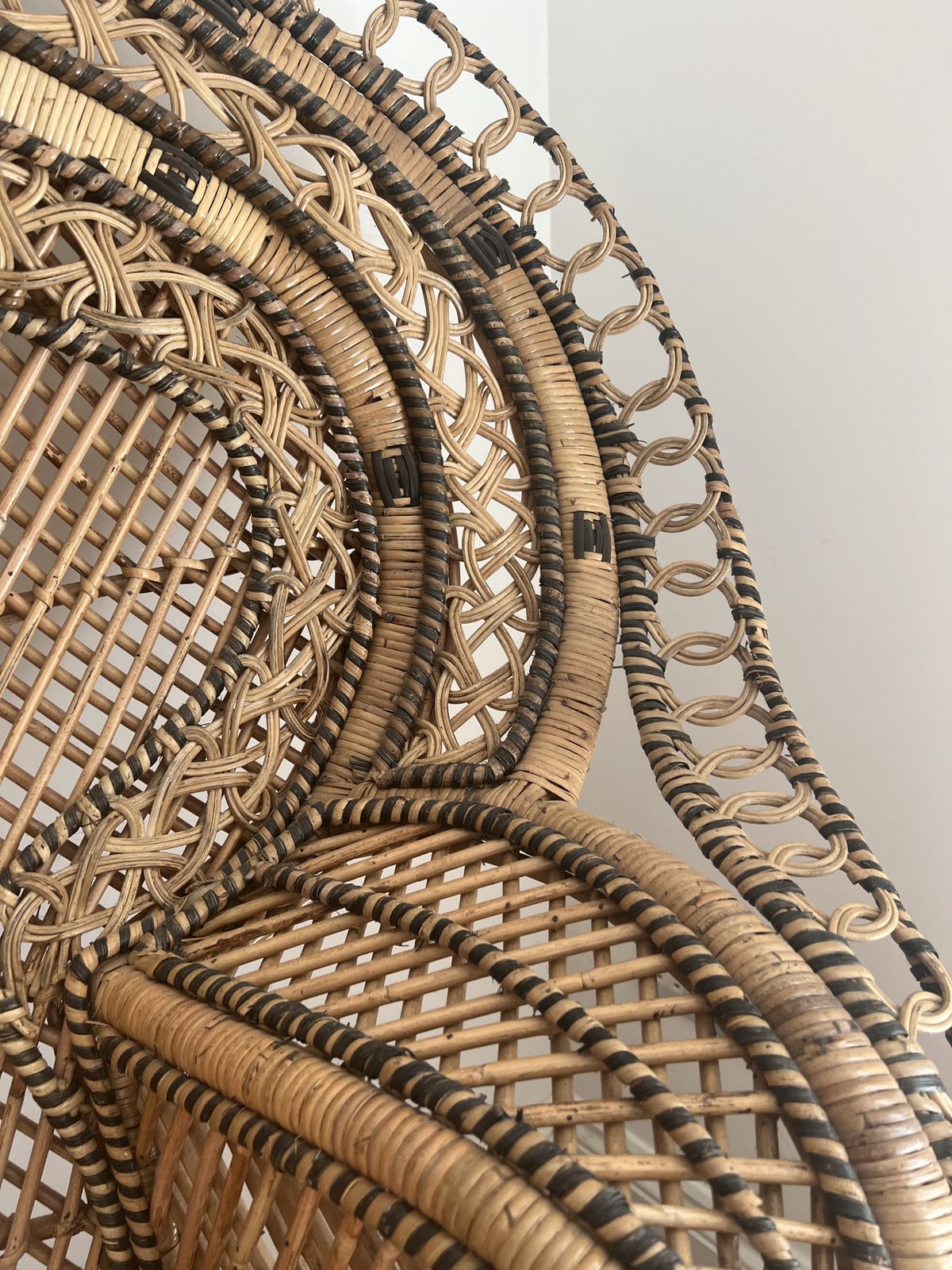 Rattan Double Peacock Chair photo furniture