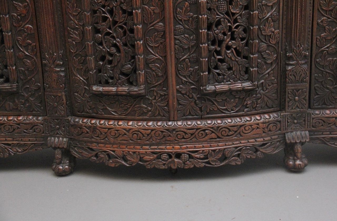 photo vintage 19th Century Anglo Indian Carved Cabinet