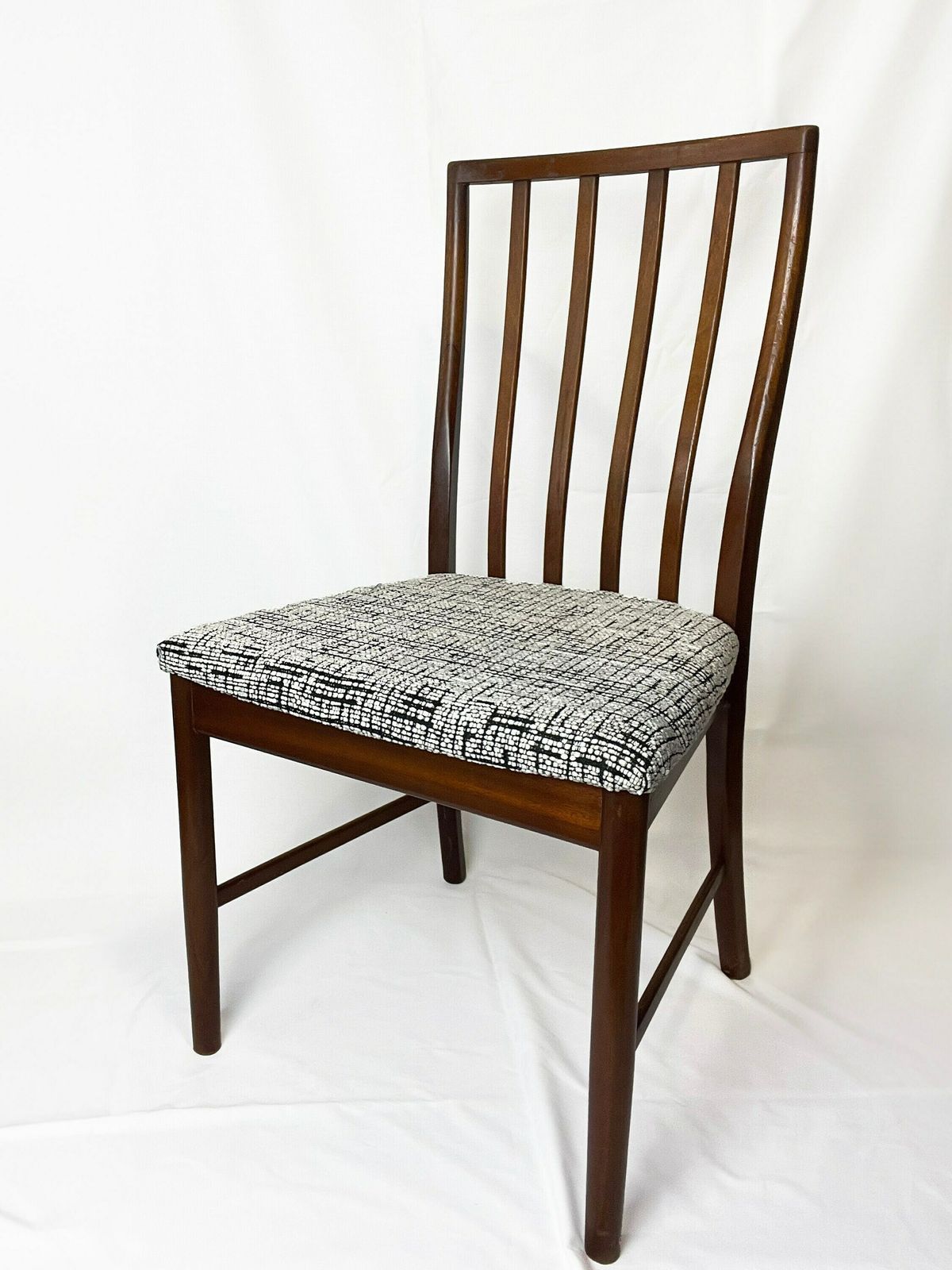 Mid Century Vintage Set Of Four Teak McIntosh Dining Chairs Reupholstered In Retro Monochromatic Tufted Jacquard (Fire Reg'd) photo Furniture