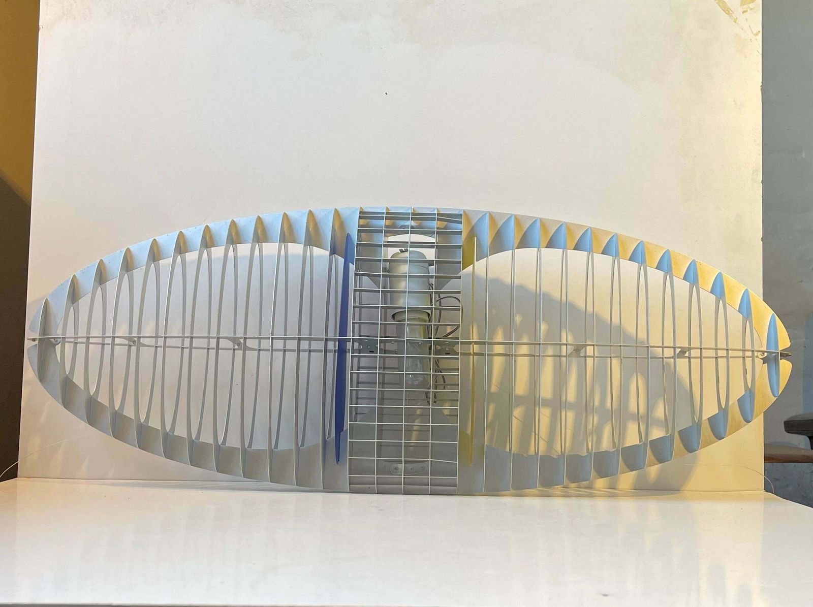 photo furniture Futurist Titania Pendant Lamp By Alberto Meda & Paolo Rizzato   Luceplan Italy