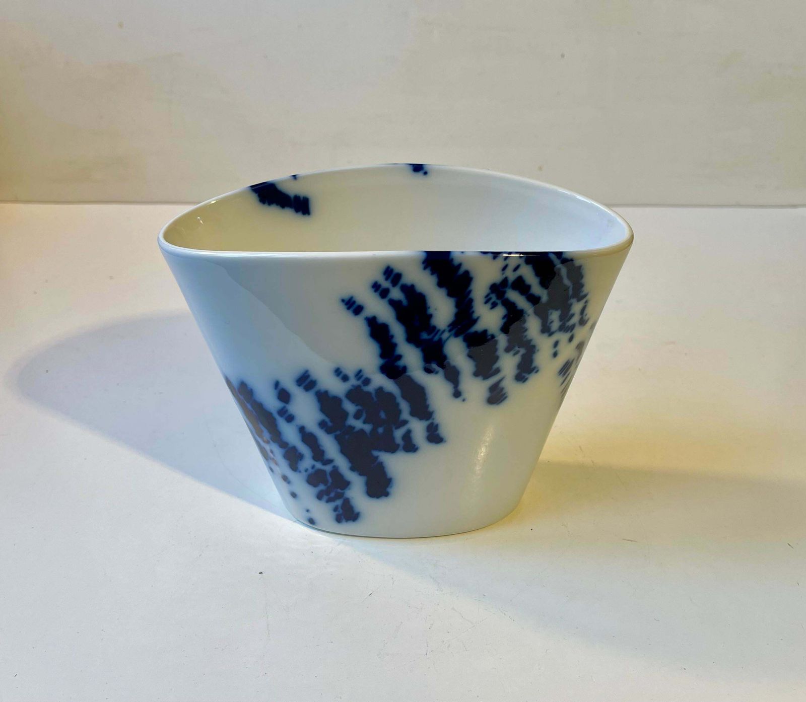 Ivan Weiss Glazed White & Blue Porcelain Vase For Royal Copenhagen, 1980s photo furniture