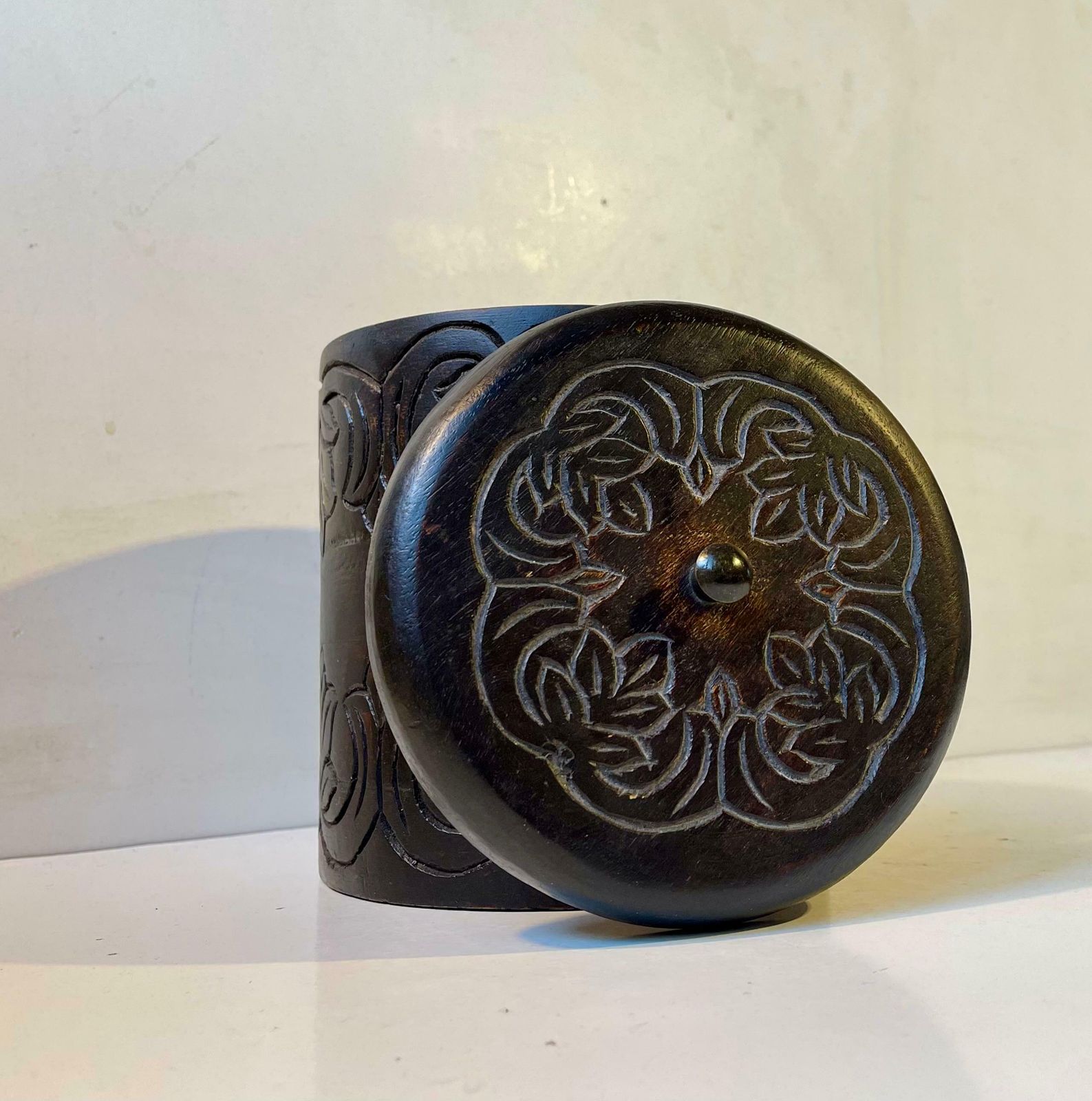 Antique Swedish Folk Art Tea Caddy In Hand Carved Wood, 19th Century photo Home Decor